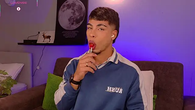 Ken-boy  online show from 07.10.26