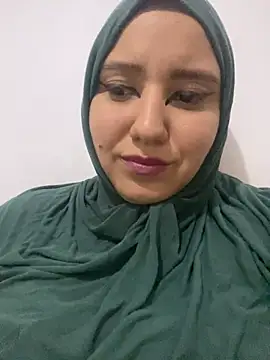 hannahayat online show from 02.21.25