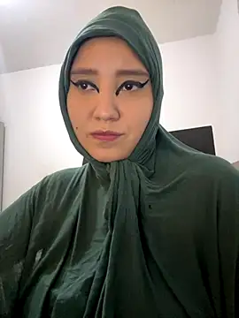 hannahayat online show from 11.15.25