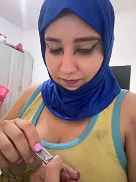 Snapshot of hannahayat chatting on 06.08.26 hannahayat online show from 06.08.26