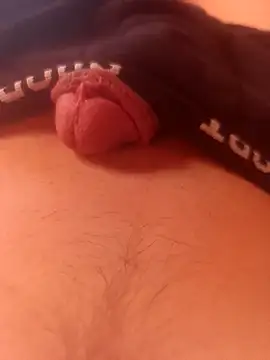 Snapshot of kartalgoz42 chatting on 01.08.25 kartalgoz42 online show from 01.08.25