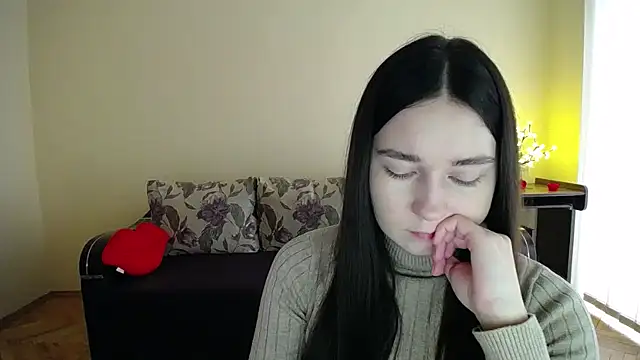 Snapshot of Pretty_shy chatting on 02.06.26 Pretty shy online show from 02.06.26