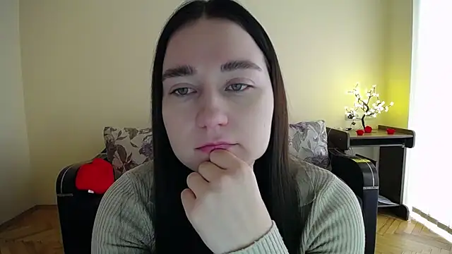 Snapshot of Pretty_shy chatting on 02.07.26 Pretty shy online show from 02.07.26