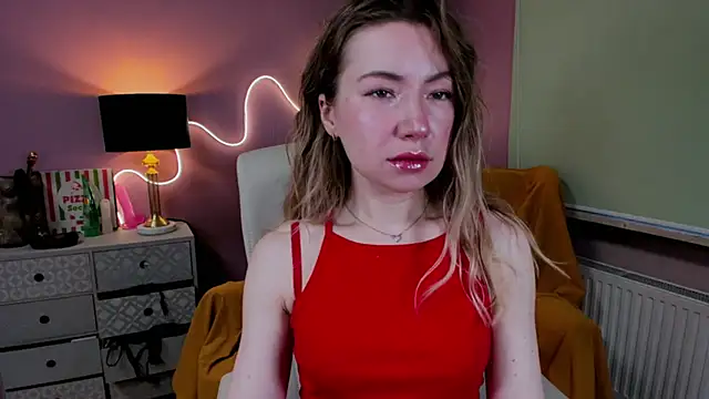 Mia Tasty online show from 12.03.25