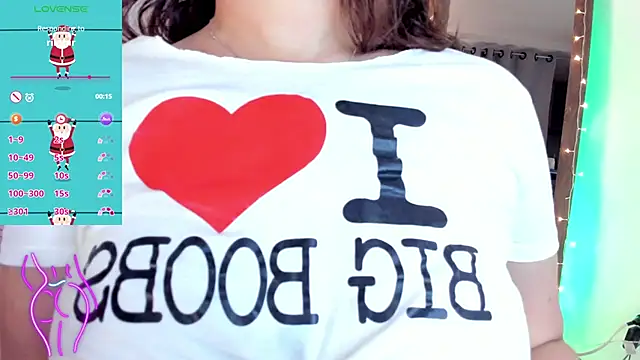 Snapshot of Sofiawilson_ chatting on 12.25.24 Sofiawilson online show from 12.25.24