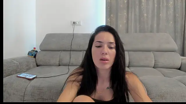 Emmapmg online show from 10.16.25