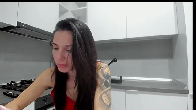 Emmapmg online show from 12.03.25