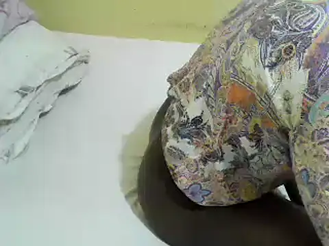 Quincy joyy online show from 02.10.25