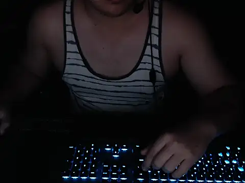 thealfawolf01 online show from 04.19.26