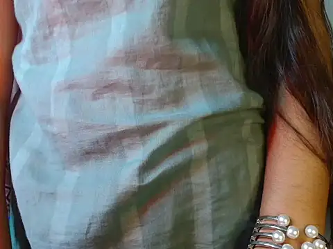 Unlucky-flowers online show from 01.15.25