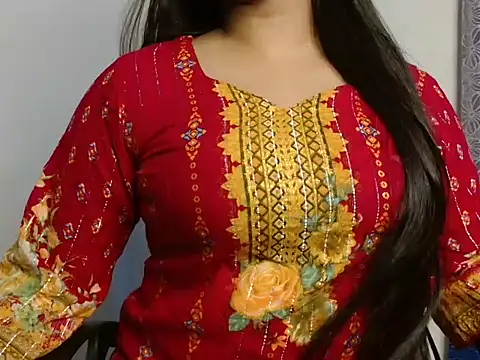 Unlucky-flowers online show from 03.15.25