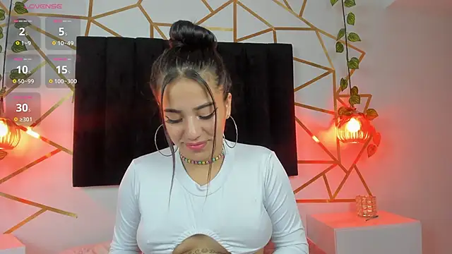 Megan Thompsonn online show from 03.14.25