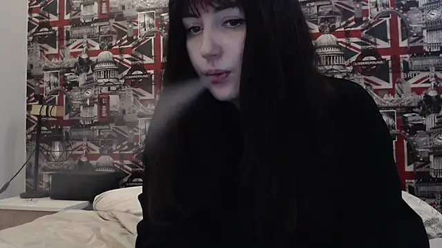 Lynylou online show from 02.23.26