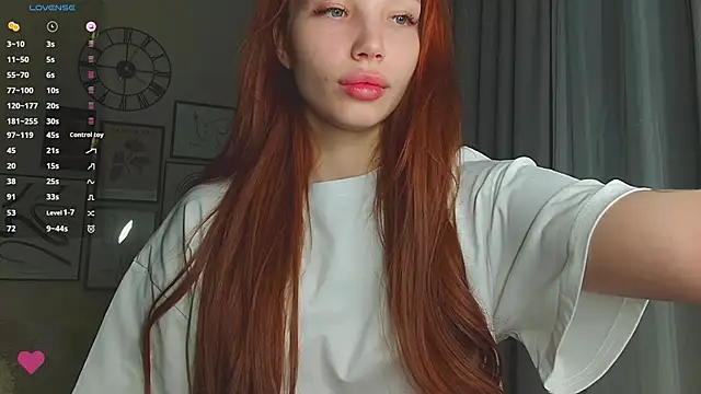 JudyWalkerr online show from 02.23.25