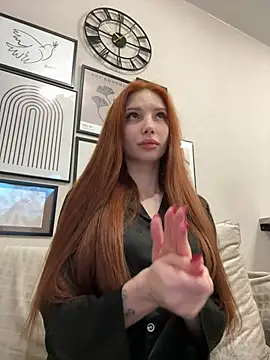 JudyWalkerr online show from 03.16.25