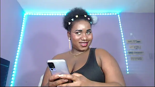 Snapshot of DILAY_XXX chatting on 12.28.24 DILAY XXX online show from 12.28.24