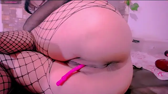 CrazyRousex online show from 04.13.26