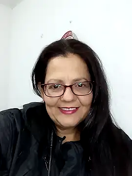 Snapshot of CasandraJones1 chatting on 01.02.25 CasandraJones1 online show from 01.02.25