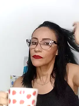 Snapshot of BarbaraMature chatting on 12.10.24 BarbaraMature online show from 12.10.24