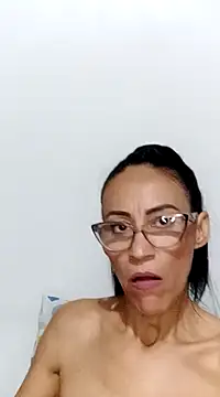 Snapshot of BarbaraMature chatting on 01.04.25 BarbaraMature online show from 01.04.25