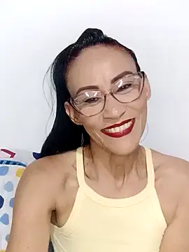 Snapshot of BarbaraMature chatting on 01.07.25 BarbaraMature online show from 01.07.25
