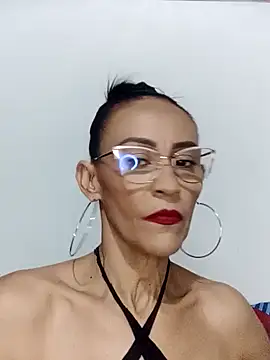 Snapshot of BarbaraMature chatting on 01.13.25 BarbaraMature online show from 01.13.25