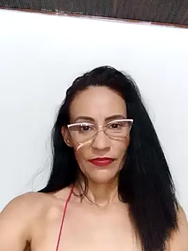Snapshot of BarbaraMature chatting on 01.15.25 BarbaraMature online show from 01.15.25