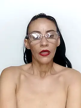 Snapshot of BarbaraMature chatting on 01.29.25 BarbaraMature online show from 01.29.25