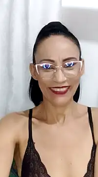 Snapshot of BarbaraMature chatting on 03.21.25 BarbaraMature online show from 03.21.25