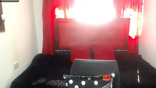 Snapshot of tatysmaturemilf chatting on 01.22.25 tatysmaturemilf online show from 01.22.25