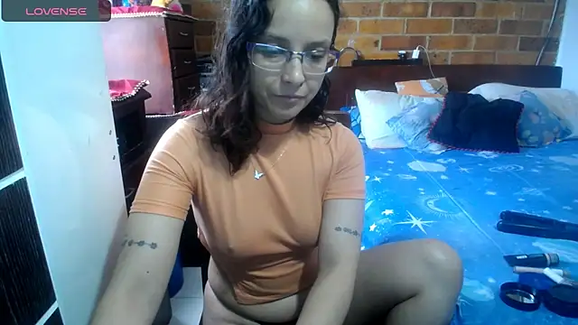 Snapshot of tatysmaturemilf chatting on 03.13.25 tatysmaturemilf online show from 03.13.25