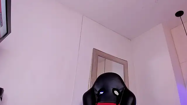 angel hardy dl online show from 09.10.25