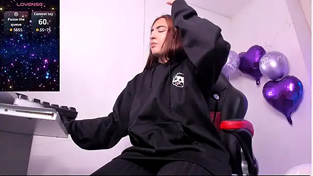 angel hardy dl online show from 01.11.26