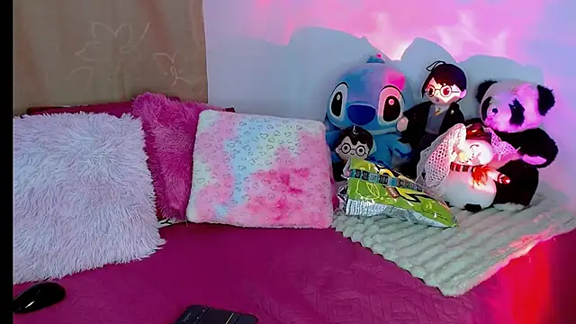 kendallsweet7 online show from 03.20.25