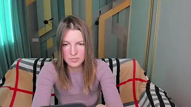 EmilyWalkeri online show from 11.21.25