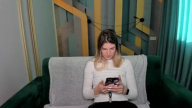 EmilyWalkeri online show from 01.19.26
