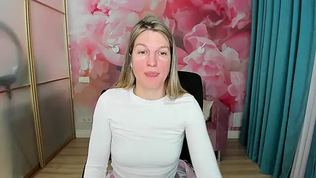 EmilyWalkeri online show from 05.21.26