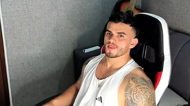 Ricardogo19 online show from 11.05.25