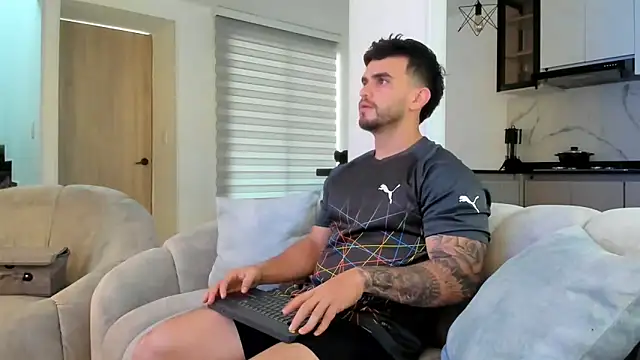 Ricardogo19 online show from 02.18.26