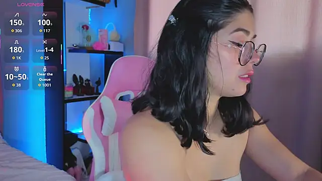 LoaLuxury online show from 11.20.25