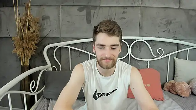 Snapshot of DexterDexx chatting on 12.01.24 DexterDexx online show from 12.01.24