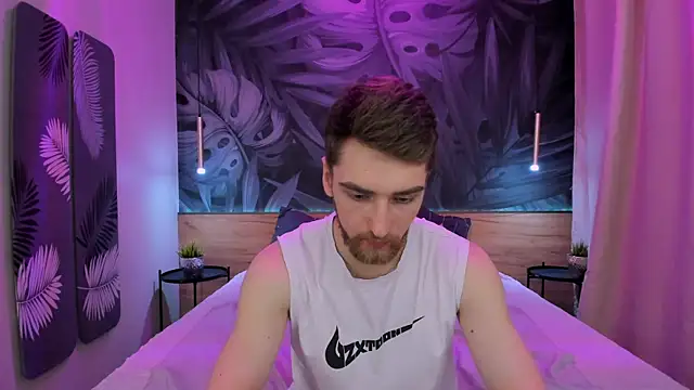 Snapshot of DexterDexx chatting on 12.02.24 DexterDexx online show from 12.02.24