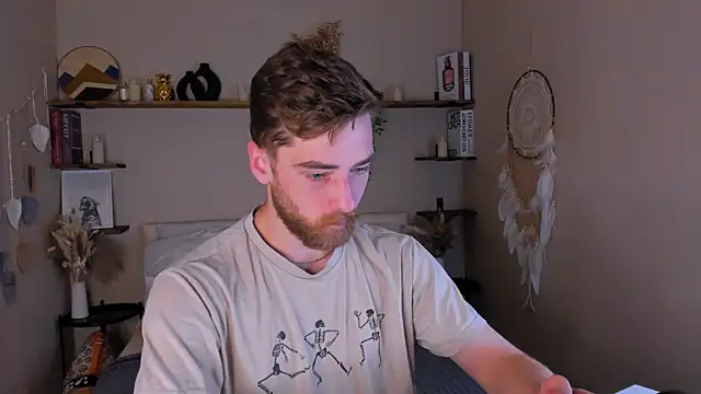 Snapshot of DexterDexx chatting on 10.02.25 DexterDexx online show from 10.02.25