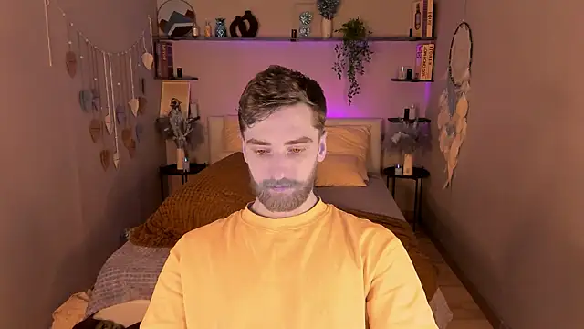 Snapshot of DexterDexx chatting on 10.05.25 DexterDexx online show from 10.05.25