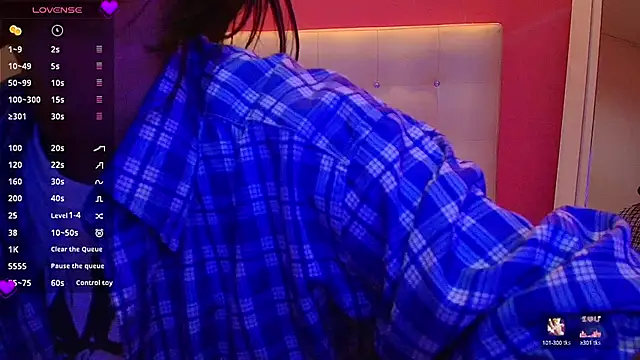 yourcuteneighbourr online show from 02.05.25