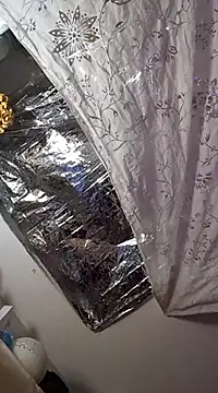 gurlnips online show from 02.13.25