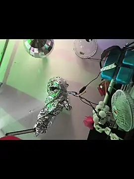 gurlnips online show from 01.07.26