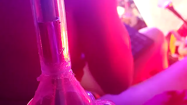 gurlnips online show from 02.23.26