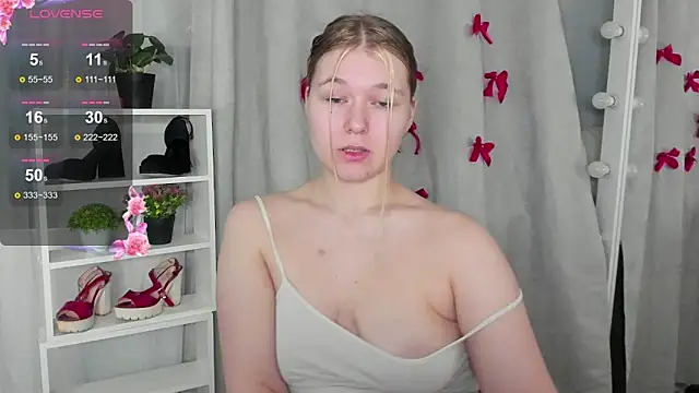 Rebecca Kelly online show from 02.09.25