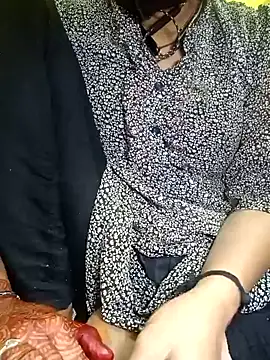 Snapshot of Cute_Suhani chatting on 12.23.24 Cute Suhani online show from 12.23.24